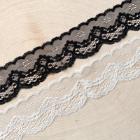 Alexis Lace Choker - black white - The Songbird Collection