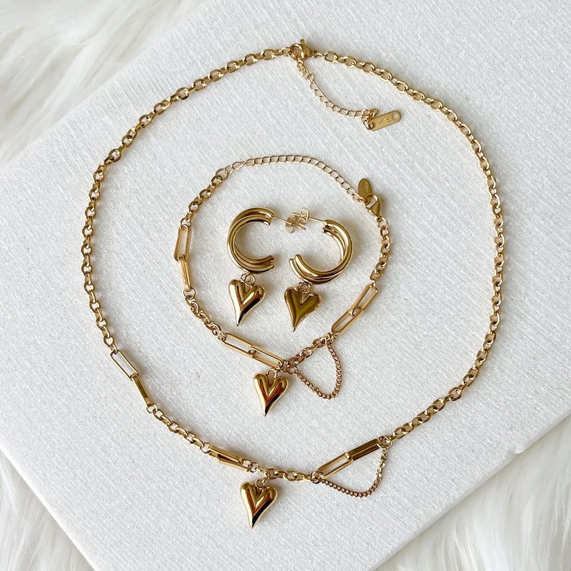 Lovely Heart Drop Earrings - LAST CHANCE!
