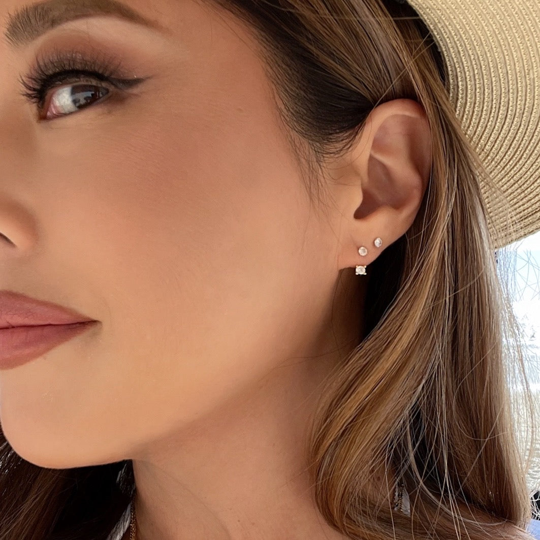 Ellie stud earrings sales