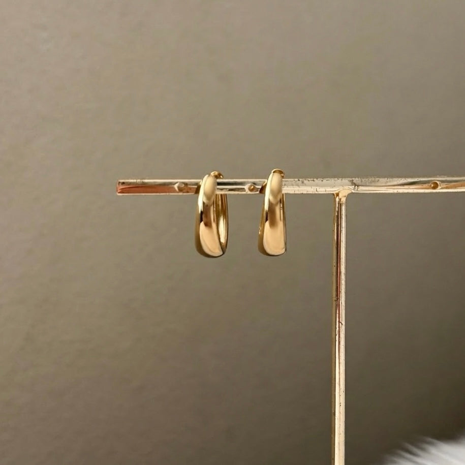 The Ever Teardrop Hoop Earrings