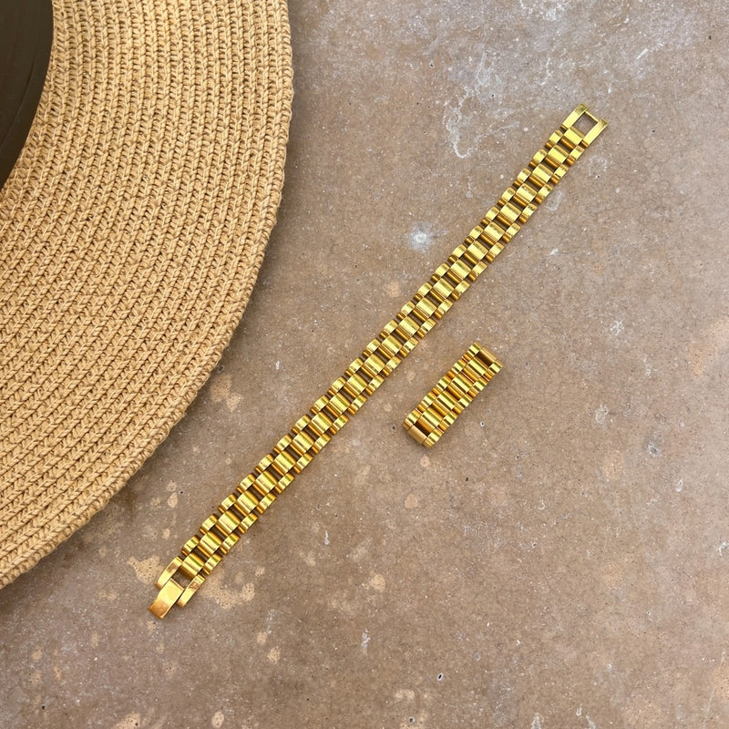 Lucia Watch Link Chain Ring