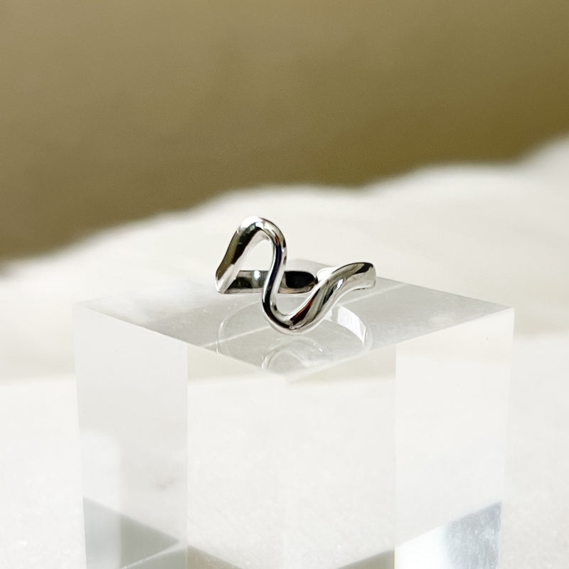 Ride the Wave Ring