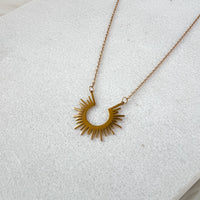 Ray Necklace