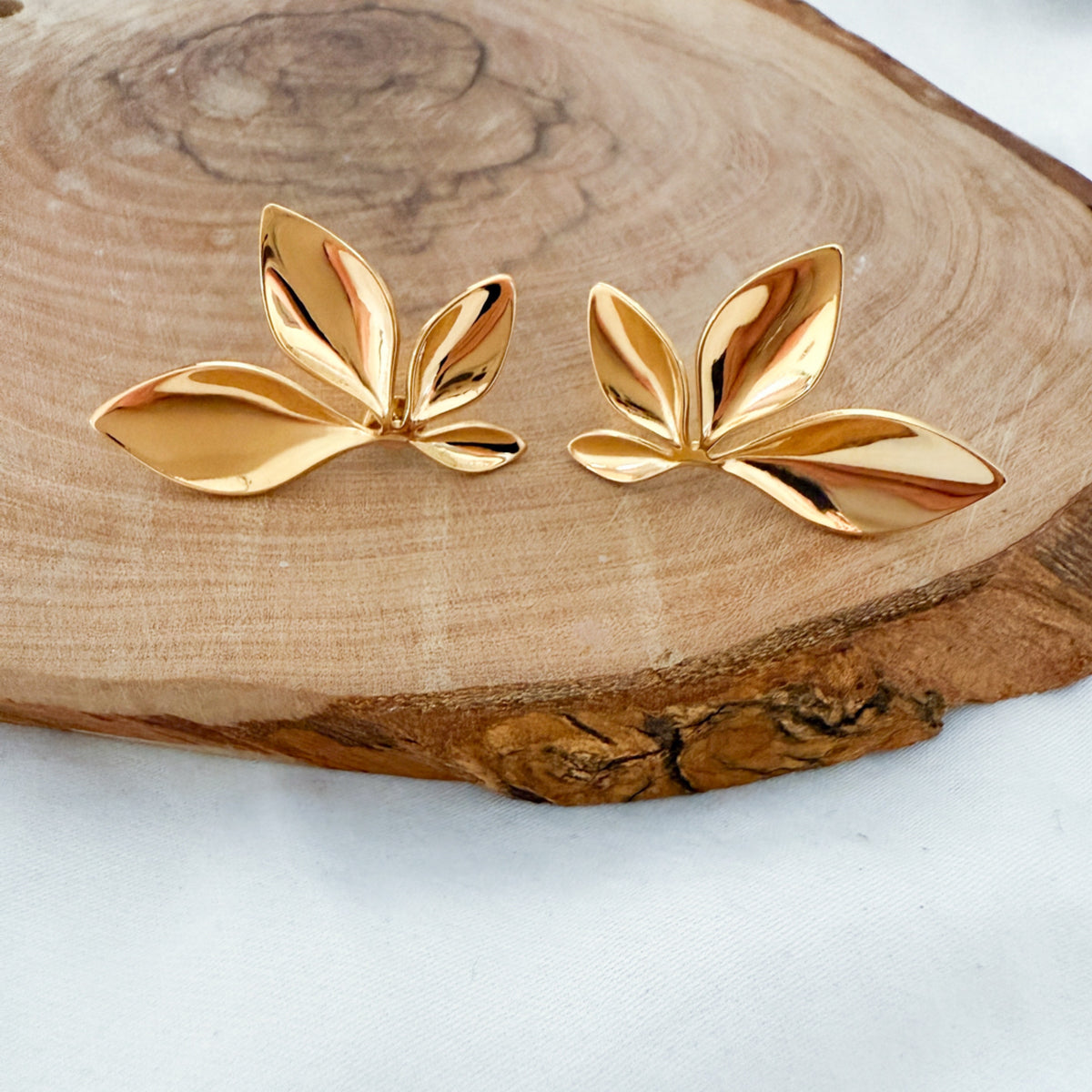 Gold floral petal leaf earrings - PVD plating stainless steel - The Songbird Collection - Petal d'Or Earrings