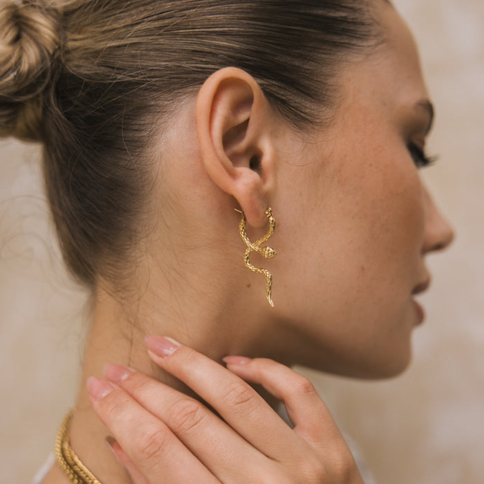 Serpentine Earrings - snake-shaped earrings - PVD gold plating stainless steel - The Songbird Collection