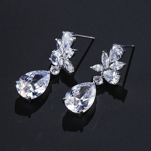 Pristine Earrings - The Songbird Collection 