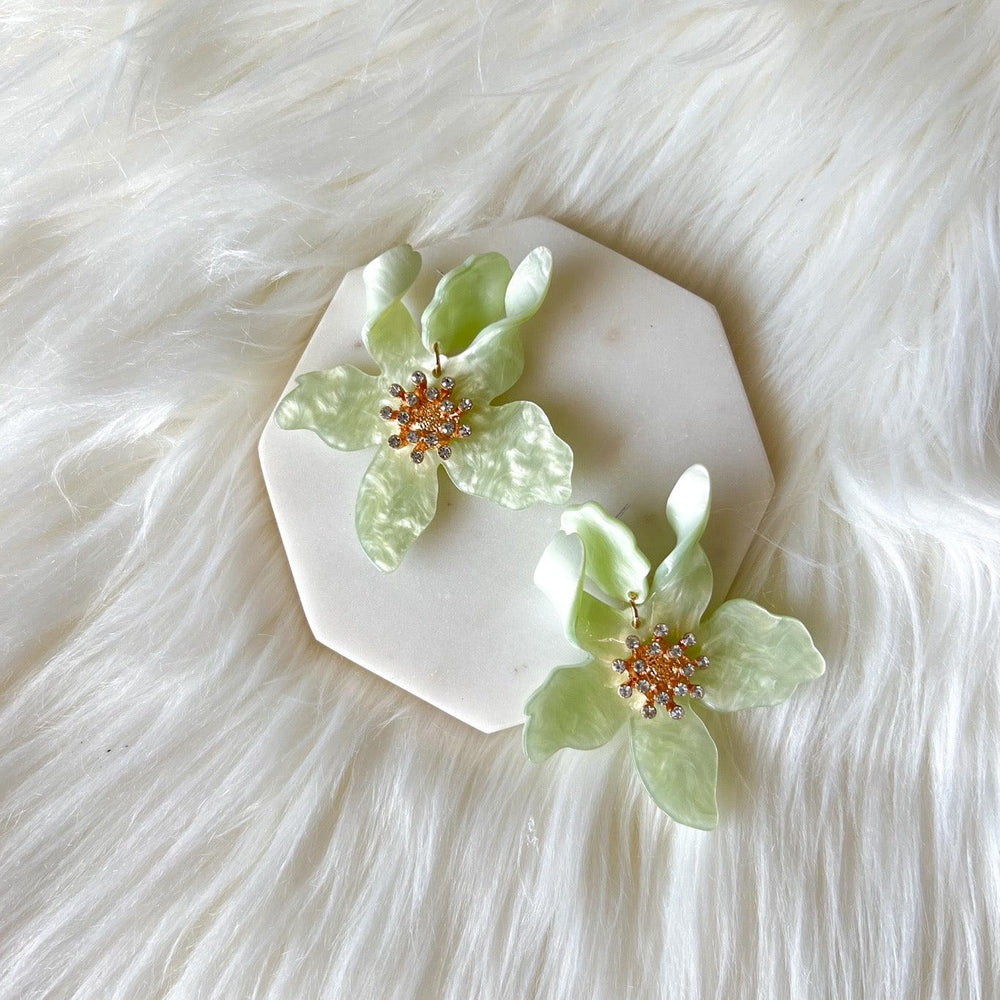 Pastel Green +Gold Center