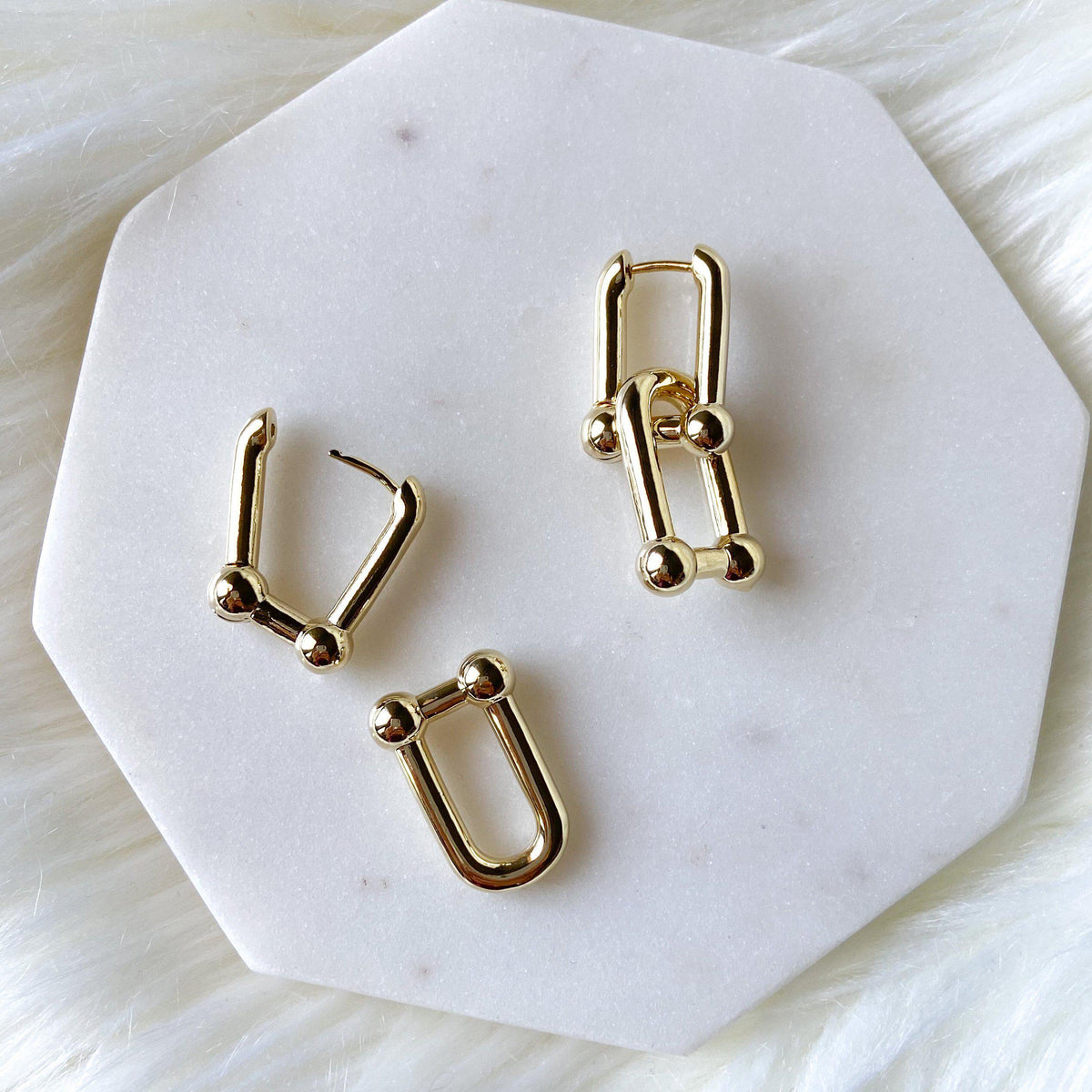 Bar-Belle Chain Link Earrings - Get that Celebrity Look! - The Songbird Collection 